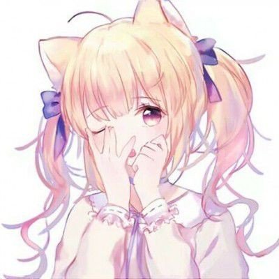 两女子故意按亮电梯所有楼层